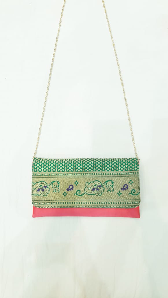 paithani purse at Rs 650 / Purse in Thane | MyPaithani Collections