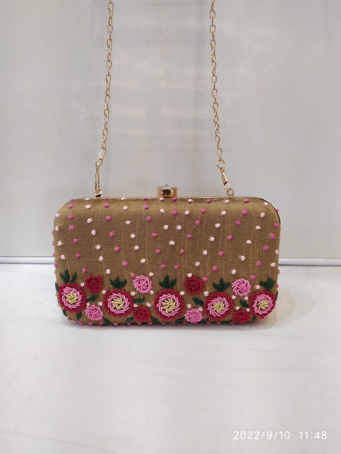 Vastra Kalakari Designer Frame Clutch