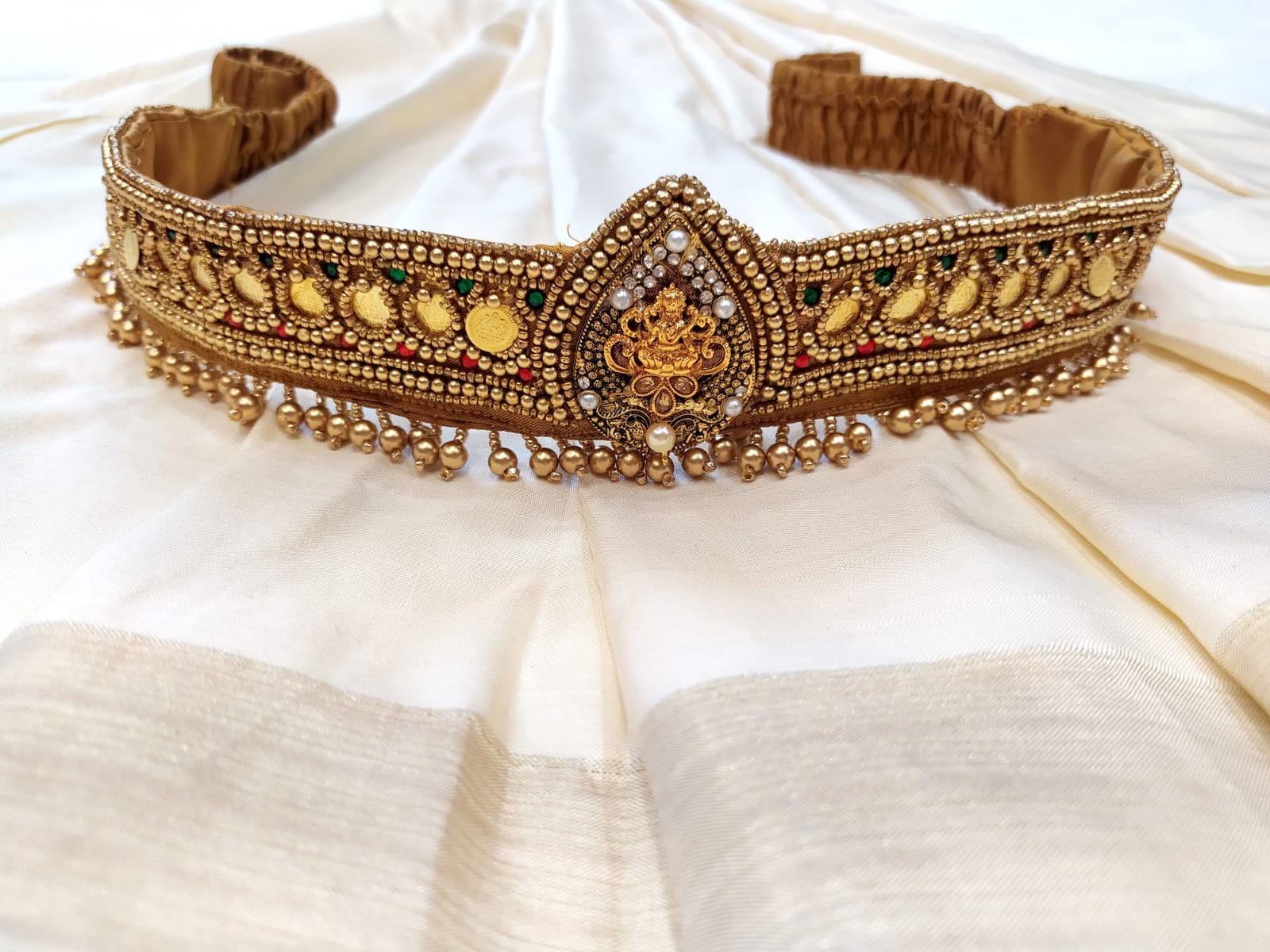 Handmade Saree Belt – Kamarpatta – Paithani Purses